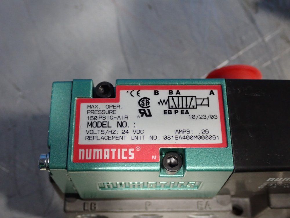 Numatics 150 Psi Pneumatic Solenoid Valve - 081sa400m000061