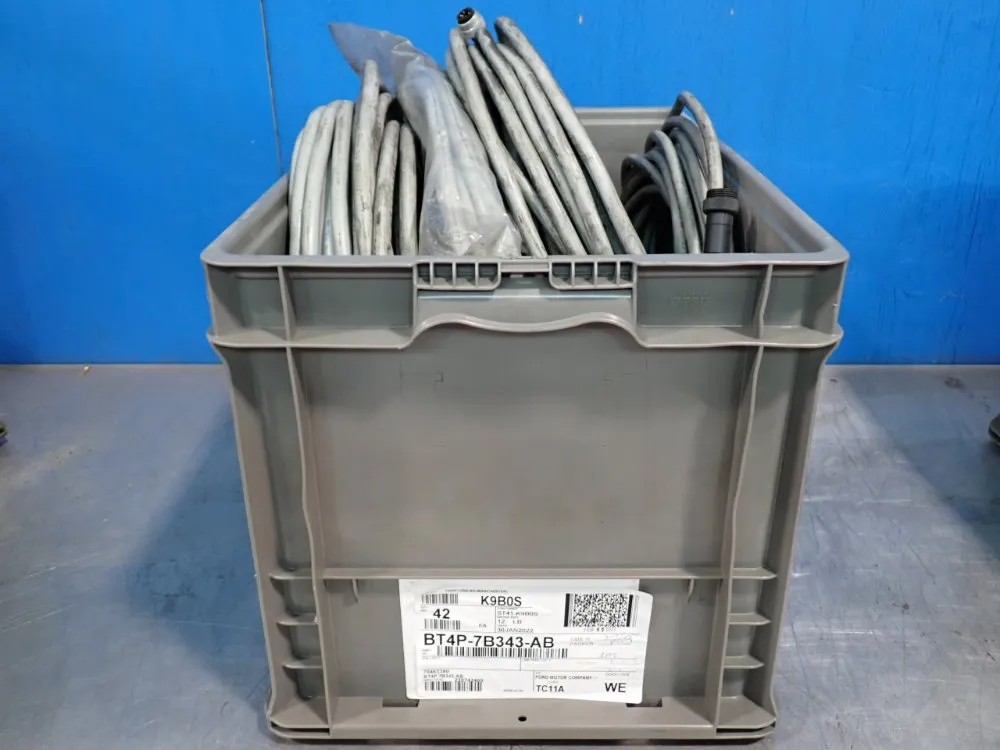 Cooper Crouse-hinds, Allen Bradley Misc. Mini-line D Key Connector Assemblies