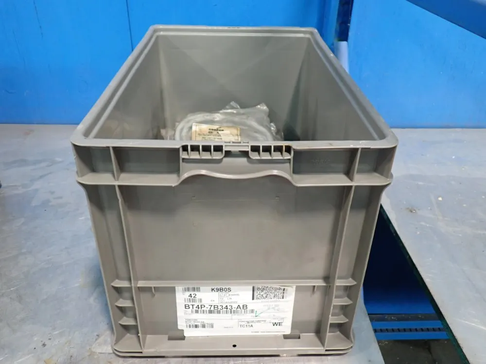 Cooper Mini-line D Net Receptacles