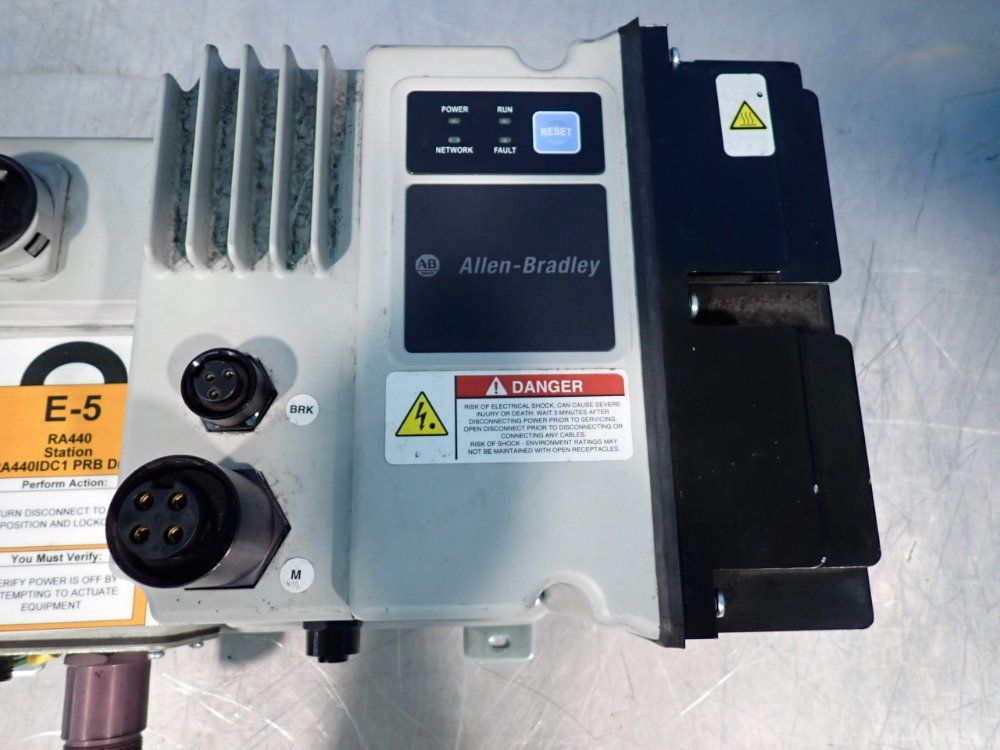 Allen-bradley 5 Hp Armorstart Distributed Motor Controller - 284g-fvd7p6d-25-rrg-cbg-db1-emi