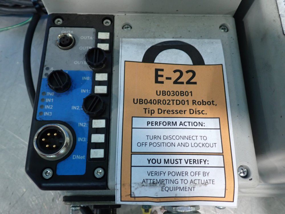 Allen-bradley 3 Hp Armorstart Distributed Motor Controller - 280d-f12z-10c-grw-3-p1