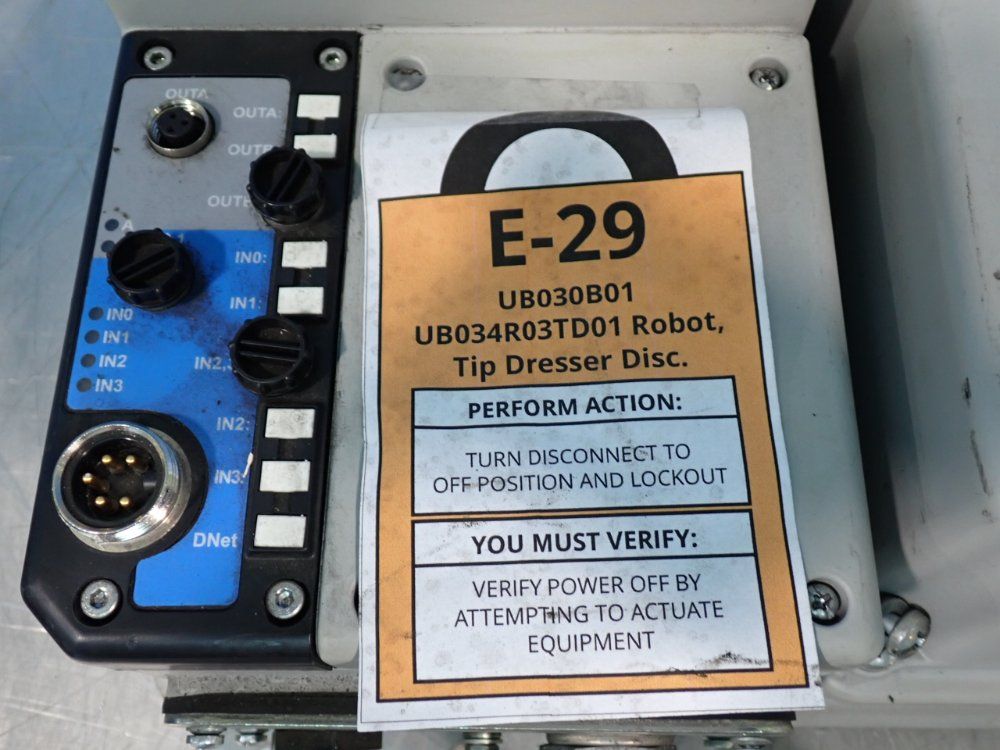Allen-bradley 3 Hp Armorstart Distributed Motor Controller - 280d-f12z-10c-grw-3-p1