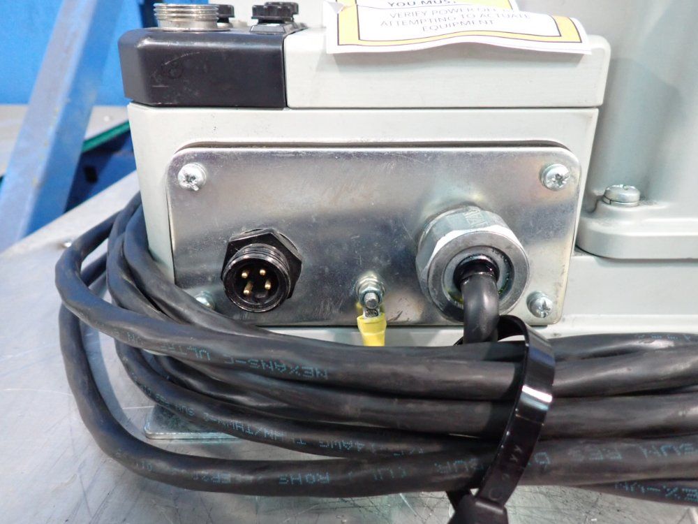Allen-bradley 3 Hp Armorstart Distributed Motor Controller - 280d-f12z-10c-grw-3-p1