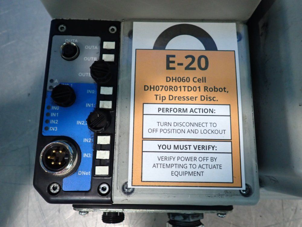 Allen-bradley 3 Hp Armorstart Distributed Motor Controller - 280d-f12z-10c-grw-3-p1