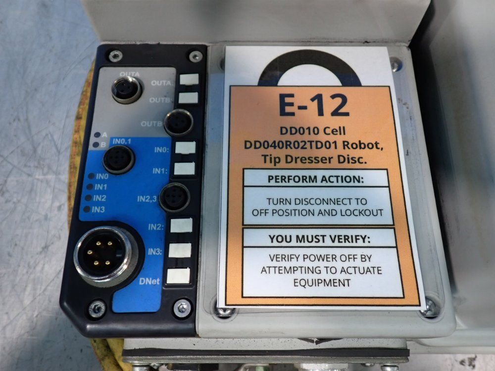 Allen-bradley 3 Hp Armorstart Distributed Motor Controller - 280d-f12z-10c-grw-3-p1
