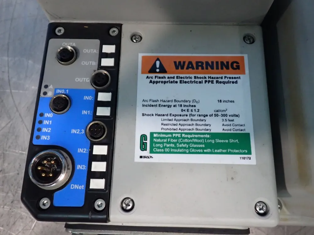 Allen-bradley 3 Hp Armorstart Distributed Motor Controller - 280d-f12z-10c-grw-3-p1