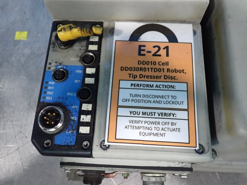 Allen-bradley 3 Hp Armorstart Distributed Motor Controller - 280d-f12z-10c-grw-3-p1