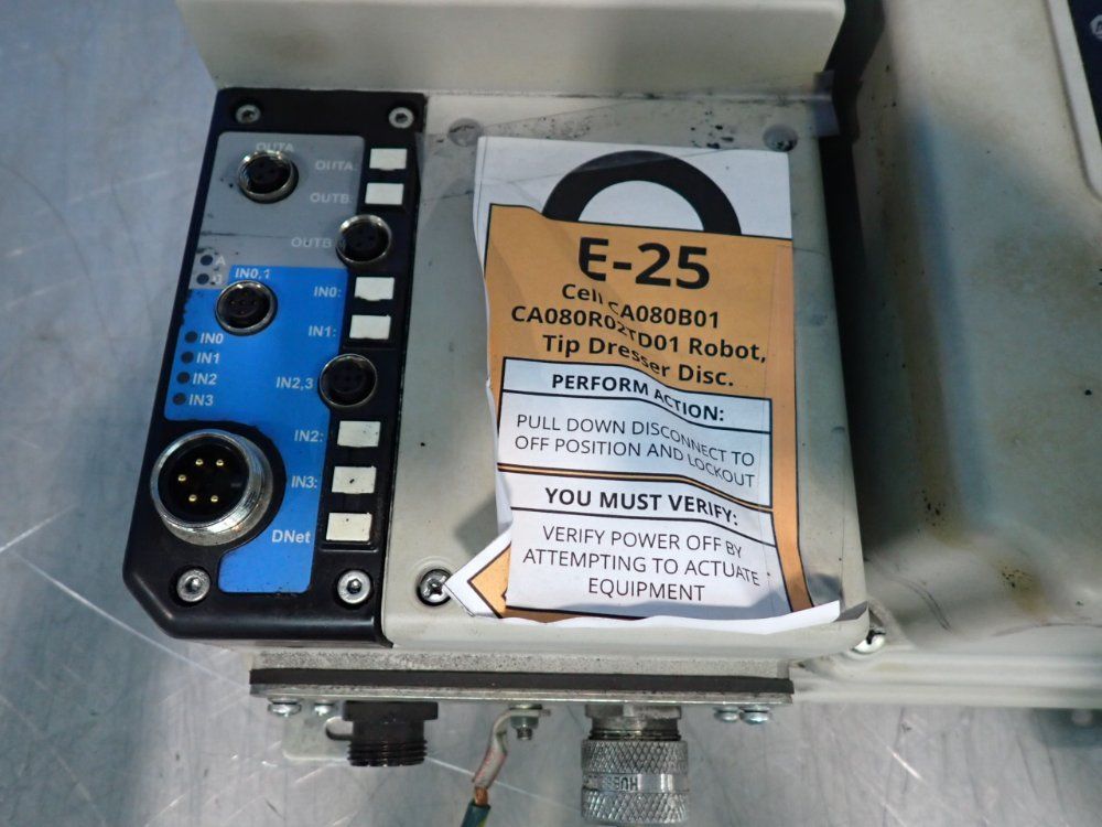 Allen-bradley 3 Hp Armorstart Distributed Motor Controller - 280d-f12z-10c-grw-3-p1