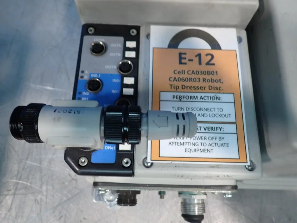 Allen-bradley 3 Hp Armorstart Distributed Motor Controller - 280d-f12z-10c-grw-3-p1