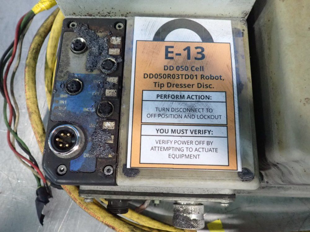 Allen-bradley 3 Hp Armorstart Distributed Motor Controller - 280d-f12z-10c-grw-3-p1