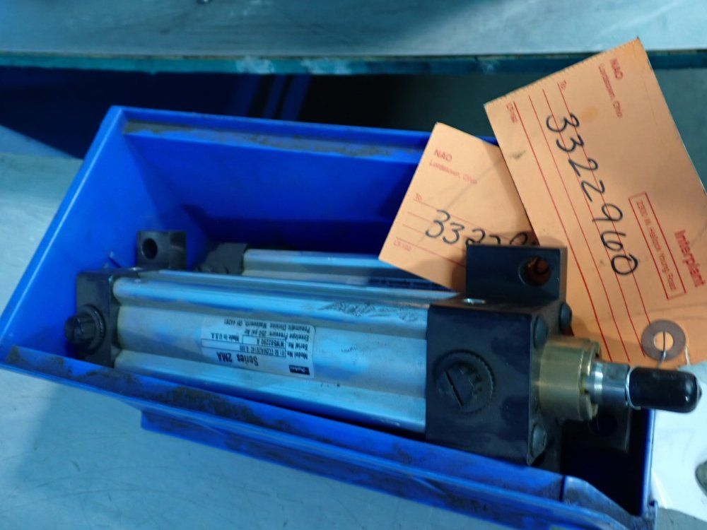 Parker 250 Psi Pneumatic Cylinder - 01.50cc2maus14c5.000