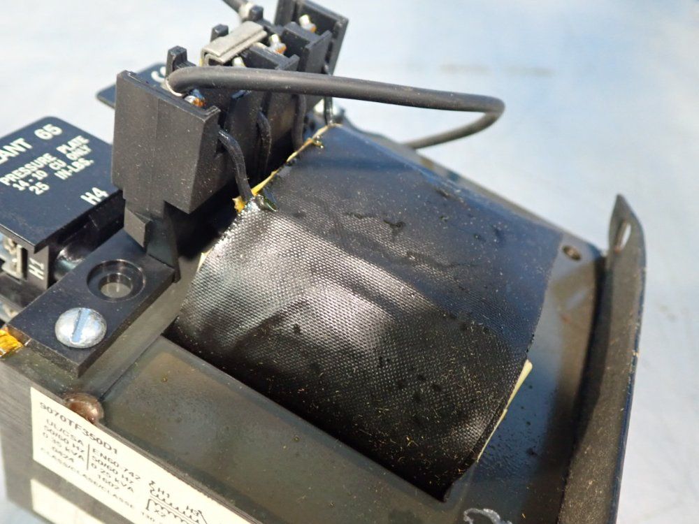 Square D Industrial Control Transformer - 9070tf350d1