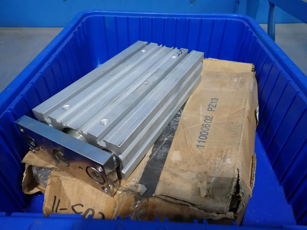 Smc 145 Psi Pneumatic Guided Cylinder - Mgpm50n-200a