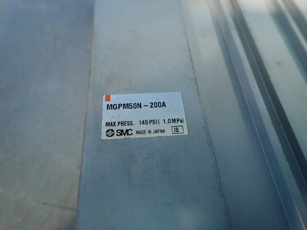 Smc 145 Psi Pneumatic Guided Cylinder - Mgpm50n-200a