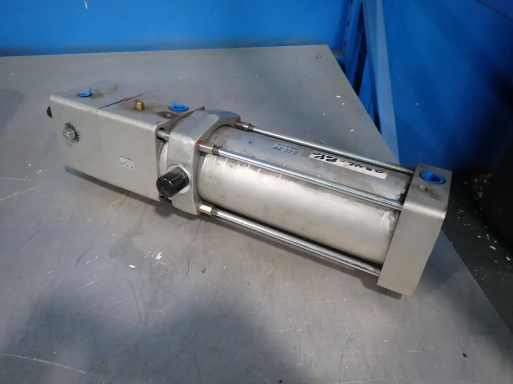 Smc 145 Psi Pneumatic Air Cylinder - C95nt100-240-duq01784