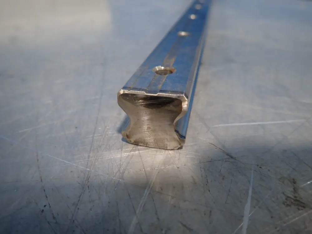 Thk Linear Guide Rail Assembly - Shs25c1ss(gk)