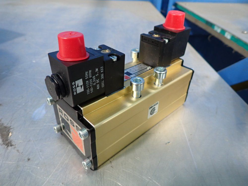 Ross 10 Bar Pneumatic Solenoid Valve - W6077b4401