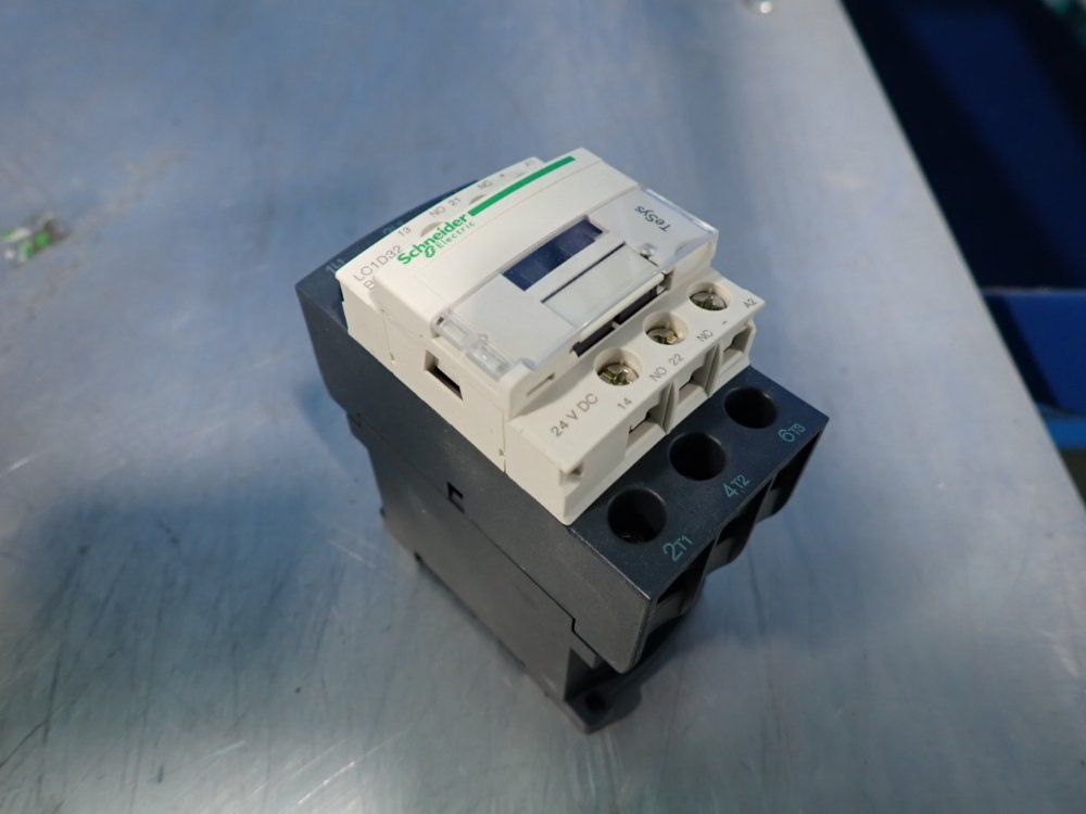Schneider Electric Contactor - Lc1d32bd