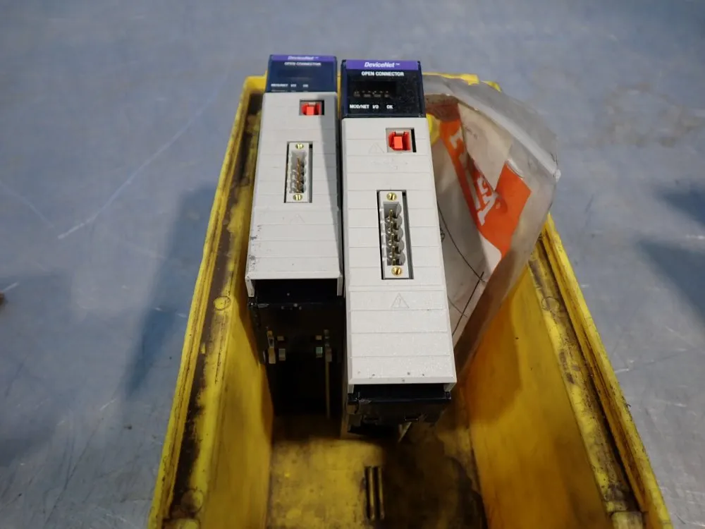 Allen Bradley Communication Module - 1756-dnb