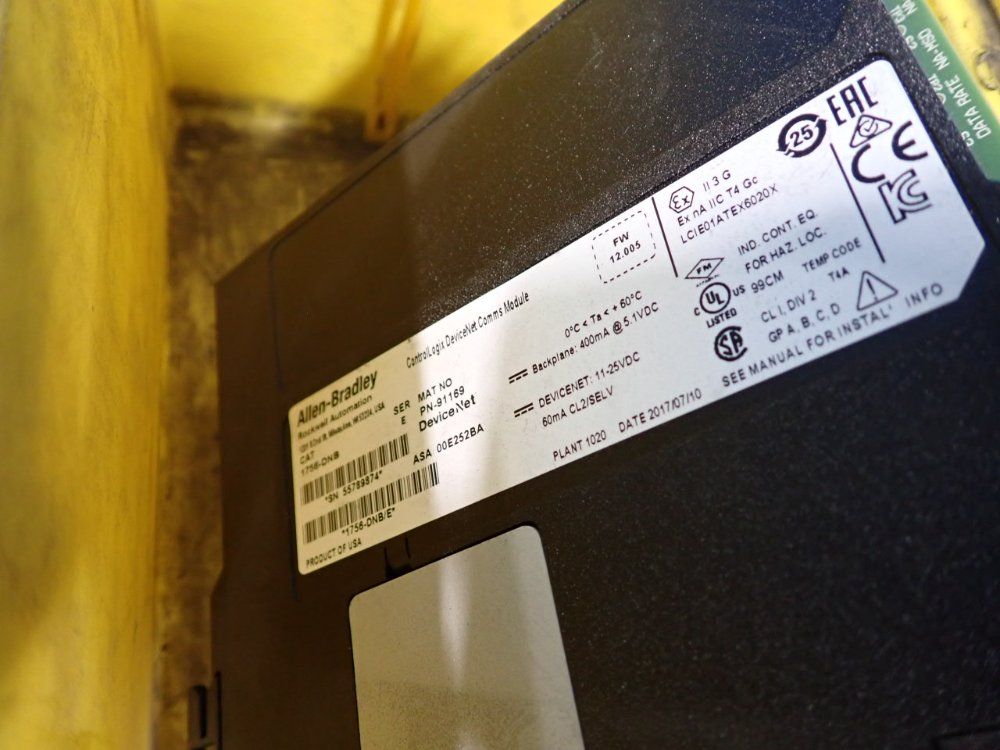 Allen Bradley Communication Module - 1756-dnb