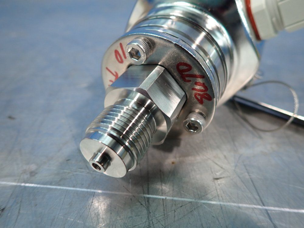 Endress+hauser 3.75 Psi Pressure Transmitter - Pmc51-ca22qa