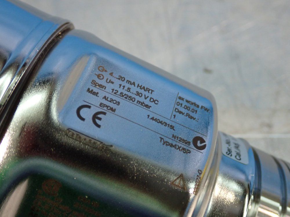 Endress+hauser 3.75 Psi Pressure Transmitter - Pmc51-ca22qa