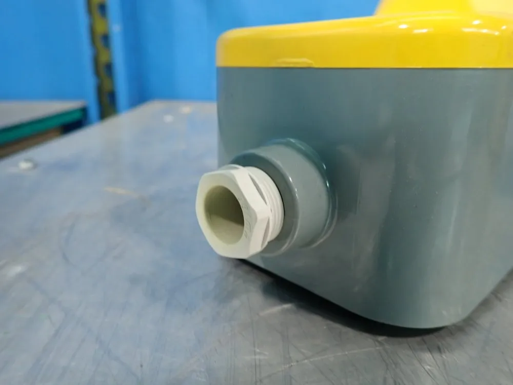 Automation Direct Foot Switch - Aps1211-v0
