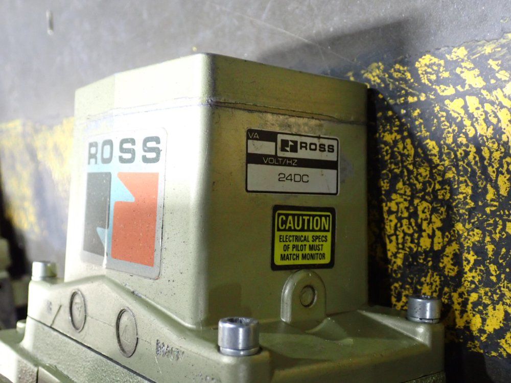 Ross Controls 2-8.5 Bar Serpar Double Air Valve - 3573a8857