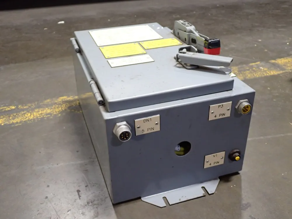 Square D Tip Dress Starter Enclosure - Ecs-1086
