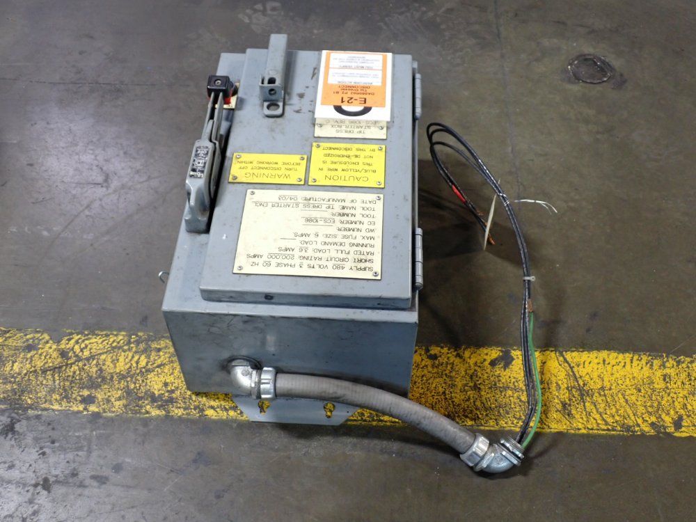 Square D Tip Dress Starter Enclosure - Ecs-1086