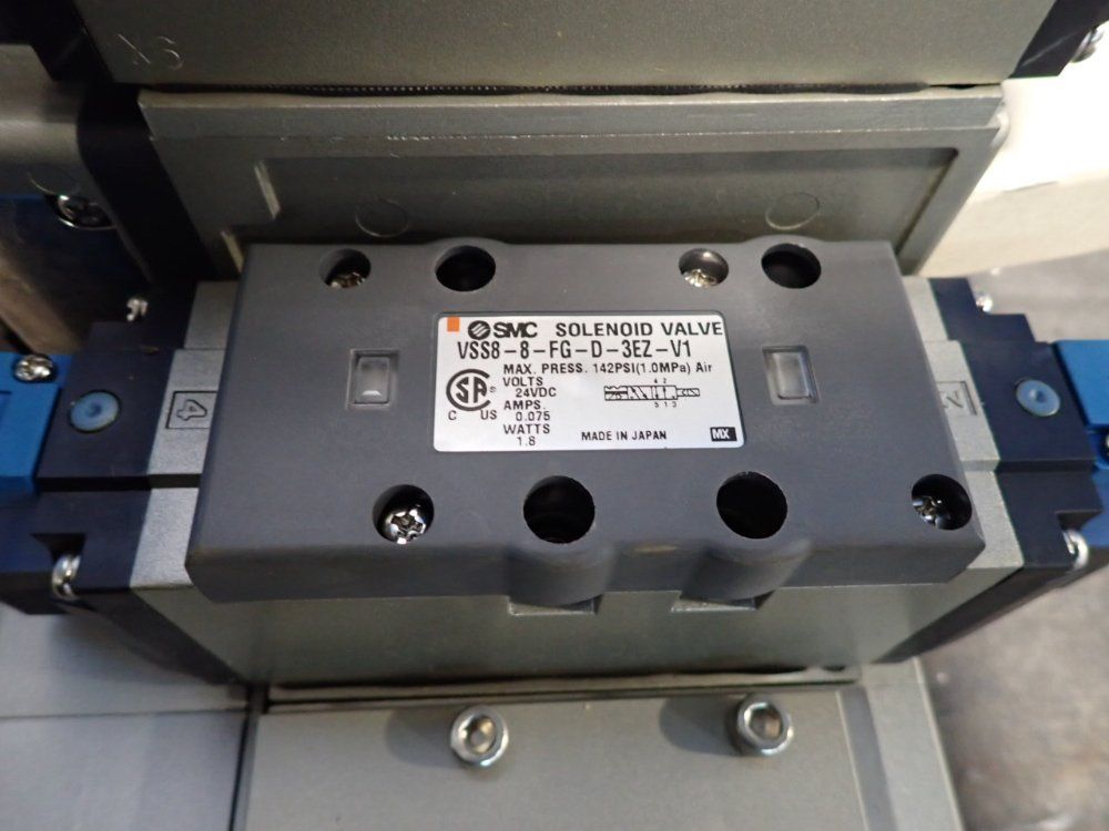 Smc Pneumatic Valve Assembly - Vvs8080-ep