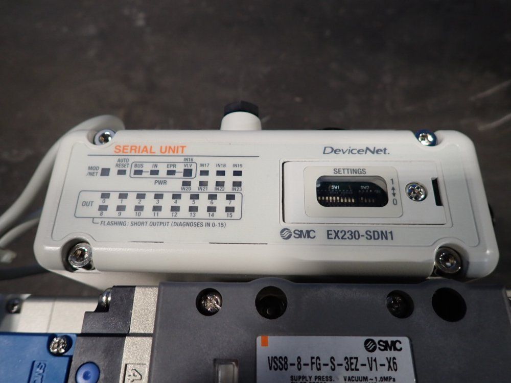 Smc Pneumatic Valve Assembly - Vvs8080-ep