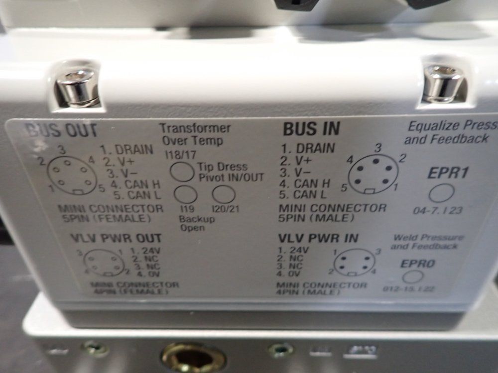 Smc Pneumatic Valve Assembly - Vvs8080-ep