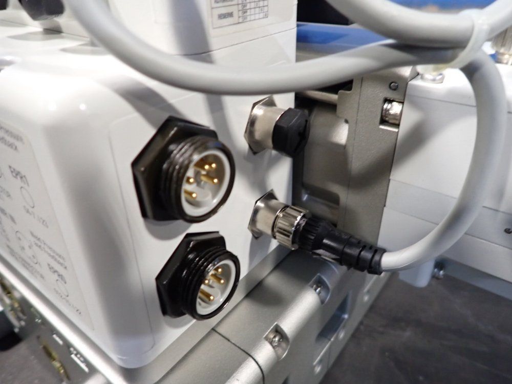 Smc Pneumatic Valve Assembly - Vvs8080-ep