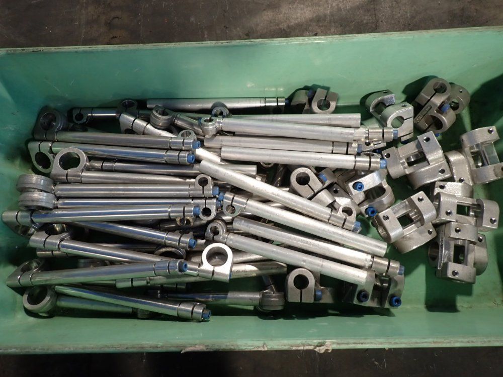 Radius Rods, Cross Clamps