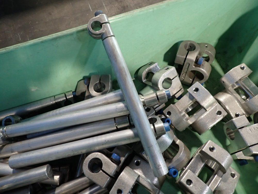 Radius Rods, Cross Clamps