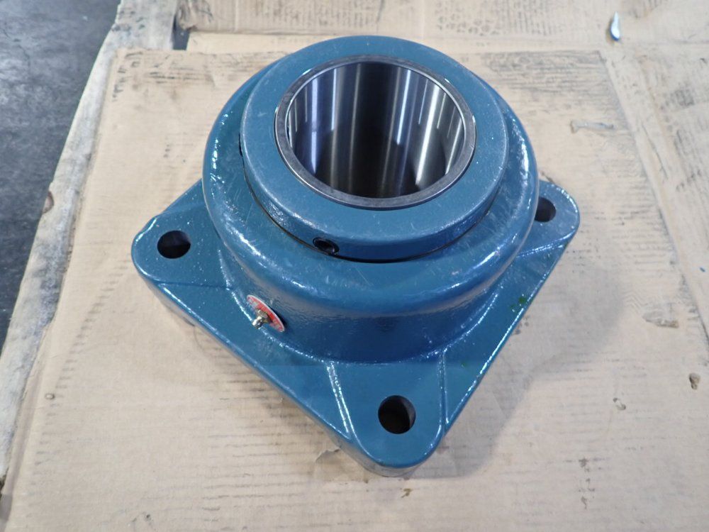 Dodge 4-bolt Flange Bearing - 823116