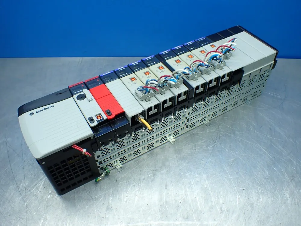 Allen-bradley 13 Slot Chassis W/processor And I/o Modules - 1756-a13
