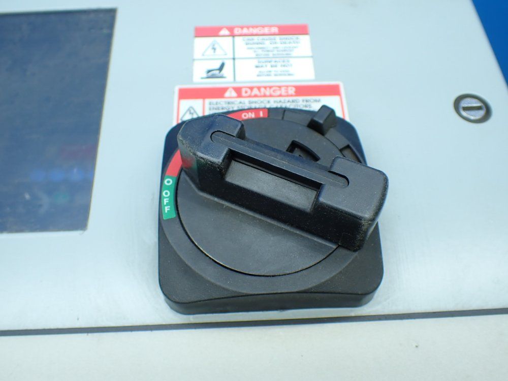 Allen-bradley Powerflex Enclosure W/22b-d4p0h204 Drive - 23b-d4p0d104nn-p6-s7