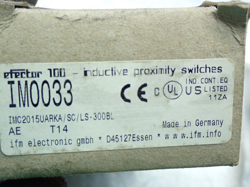 Ifm Inductive Proximity Sensor - Im0033