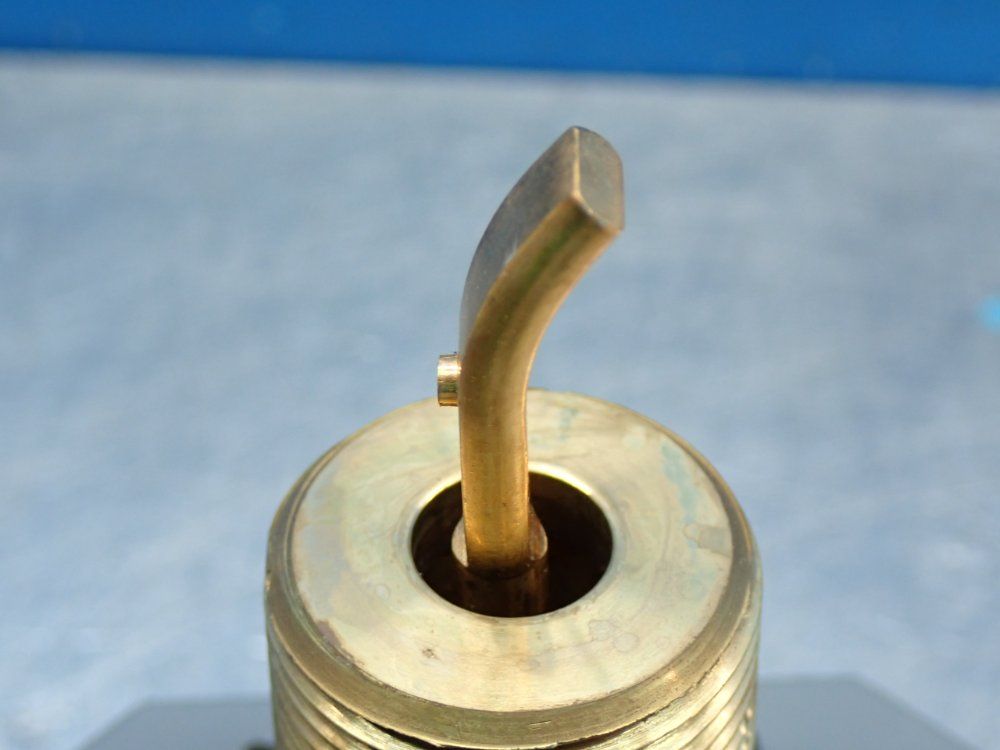 Johnson Controls Flow Switch - F261kah-v01c