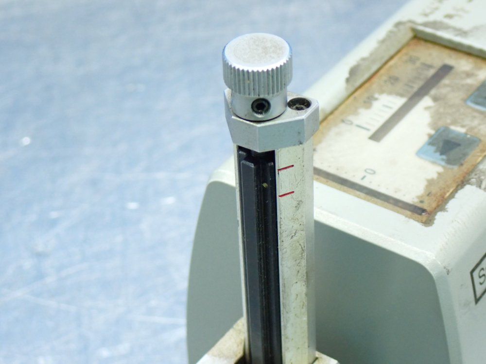 Federal Products Surfanalyzer 5400 - Dr-30x32