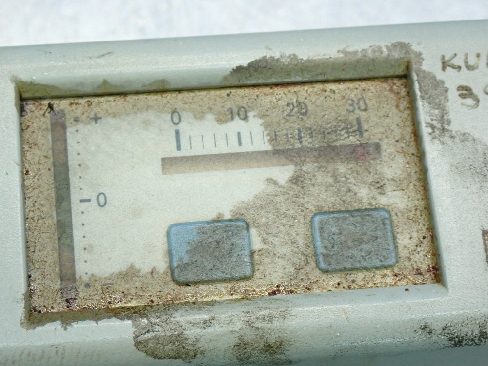 Federal Products Surfanalyzer 5400 - Dr-30x32