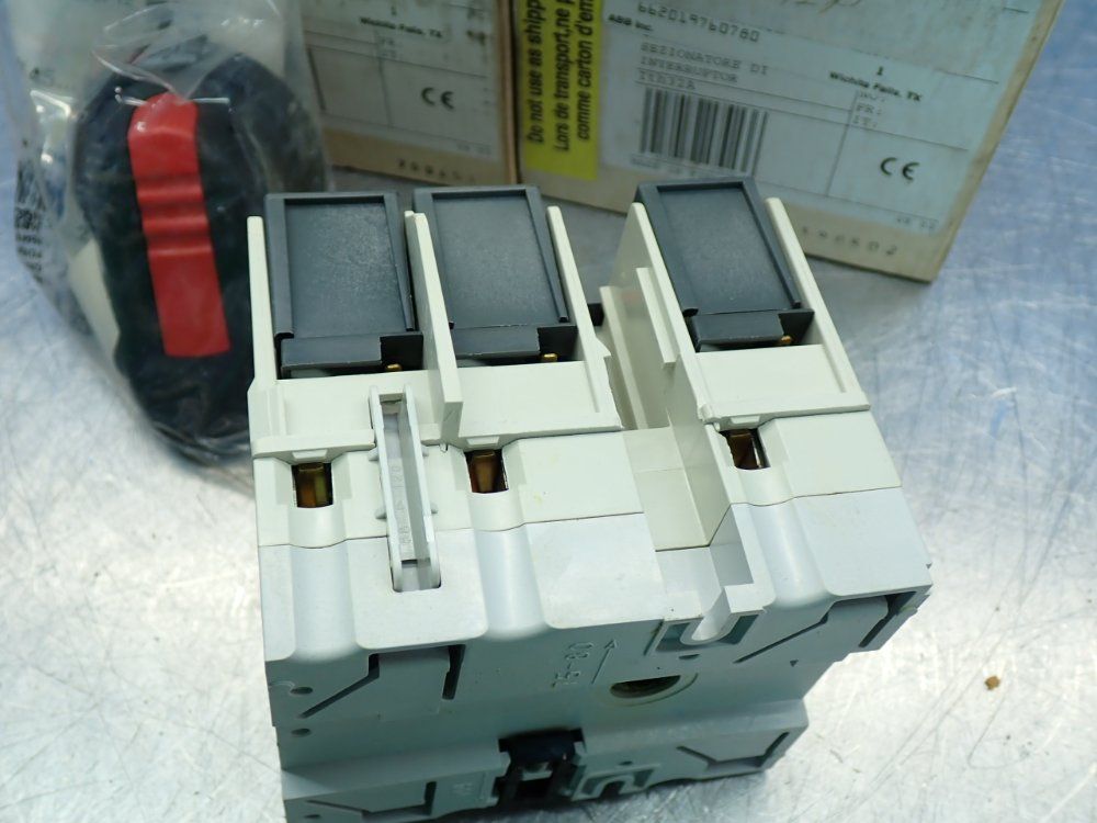 Abb Fusible Disconnect, 4pcs - Os30aj12