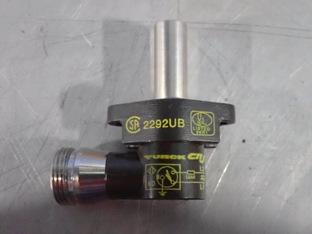 Turck 3000 Psi Inductive Proximity Sensors - Bi2-crs317-adz30x3-b1131/s34