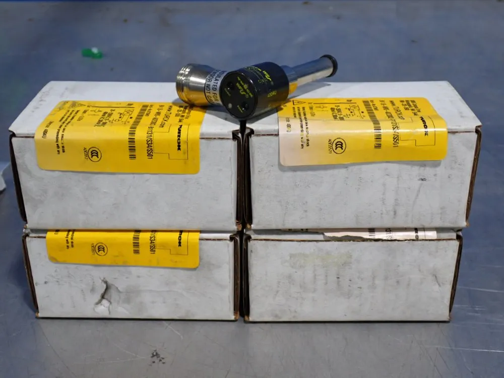 Turck Inductive Proximity Sensors - Bi1.8-wrs-adz30x2-b1131/s34/s501