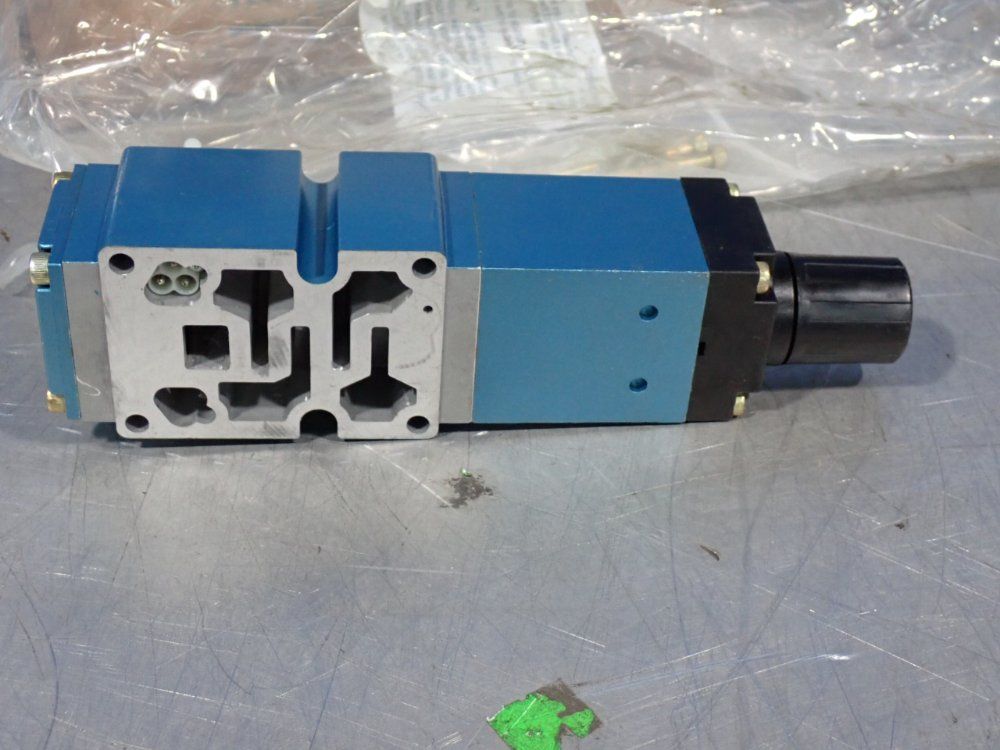 Mac Valves 150 Psi Pneumatic Pressure Regulator - Pr63d-13fa