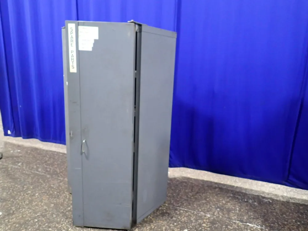 Hardware Cabinet