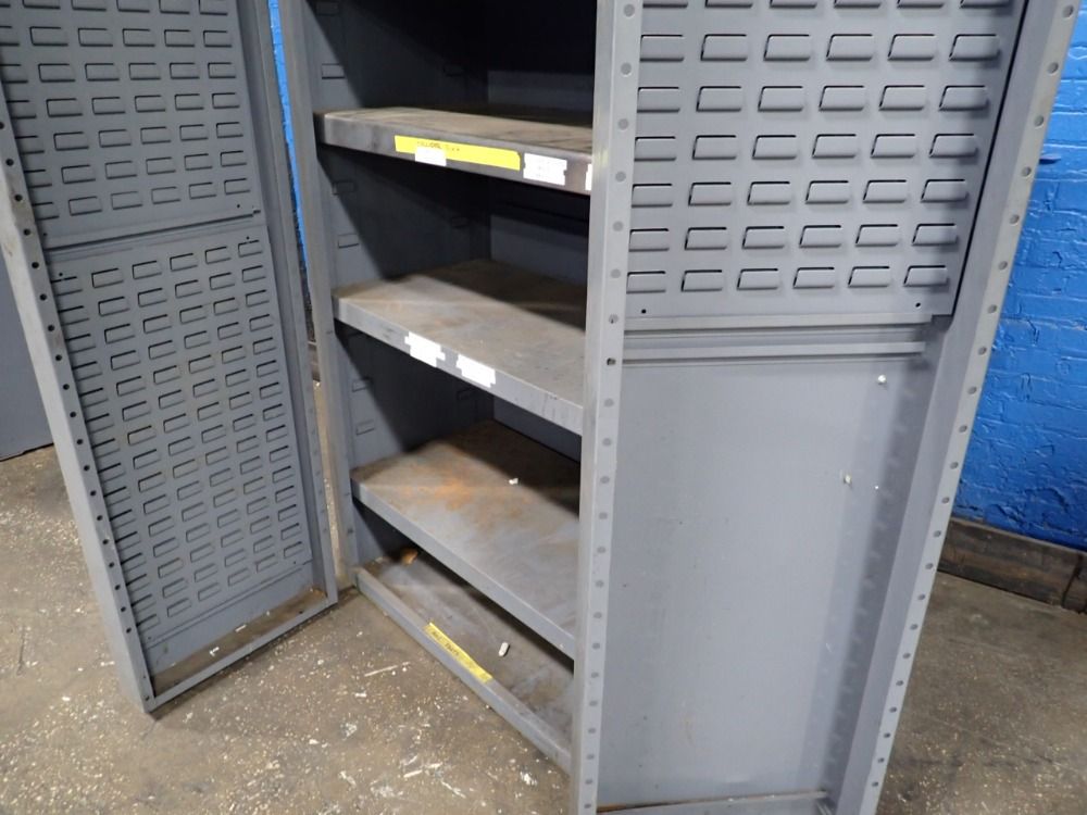 Hardware Cabinet