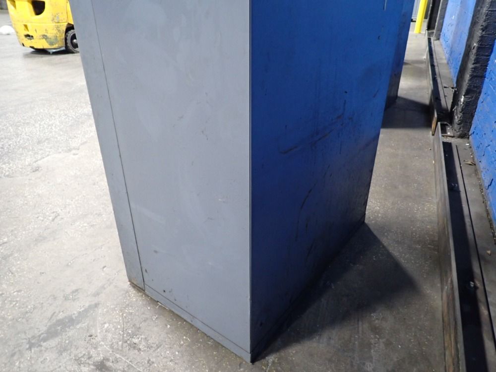 Hardware Cabinet